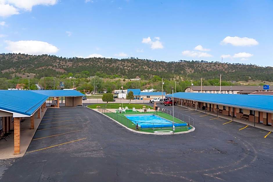 Hills Inn