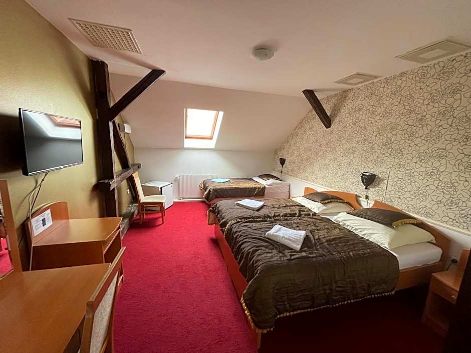 Hotel Minaret&Étterem