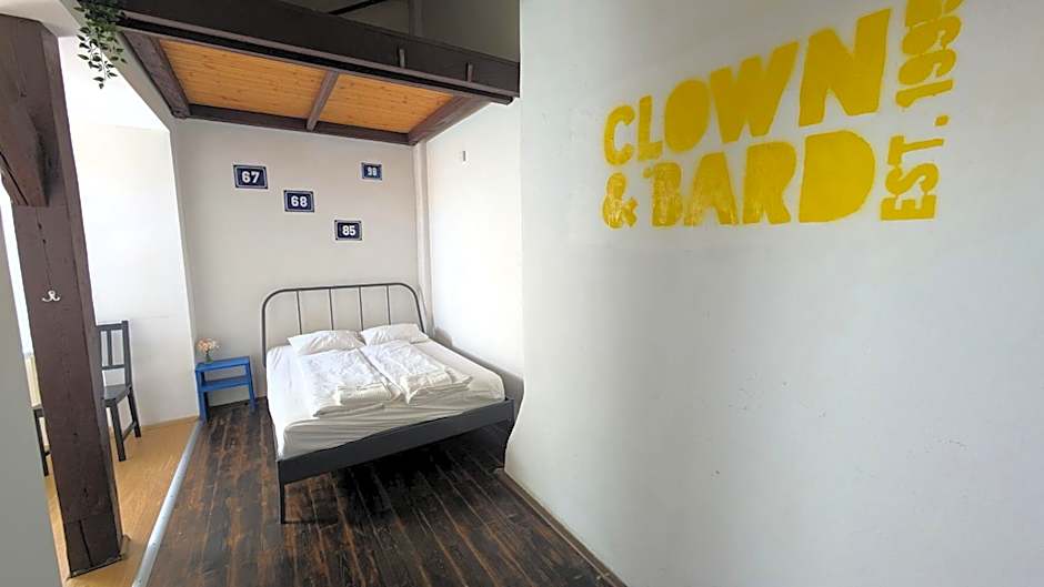 Clown and Bard Hostel