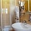 Villa Anna - Noclegi Rooms - FREE parking, taras, 1500m do Starówki
