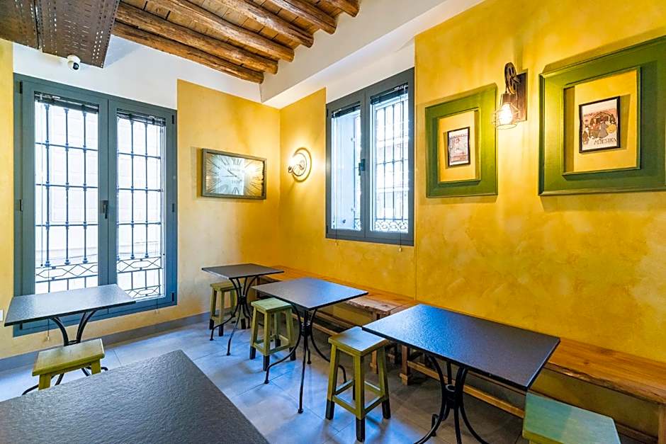 Hostel Carlota Braun