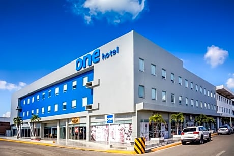 One Playa del Carmen