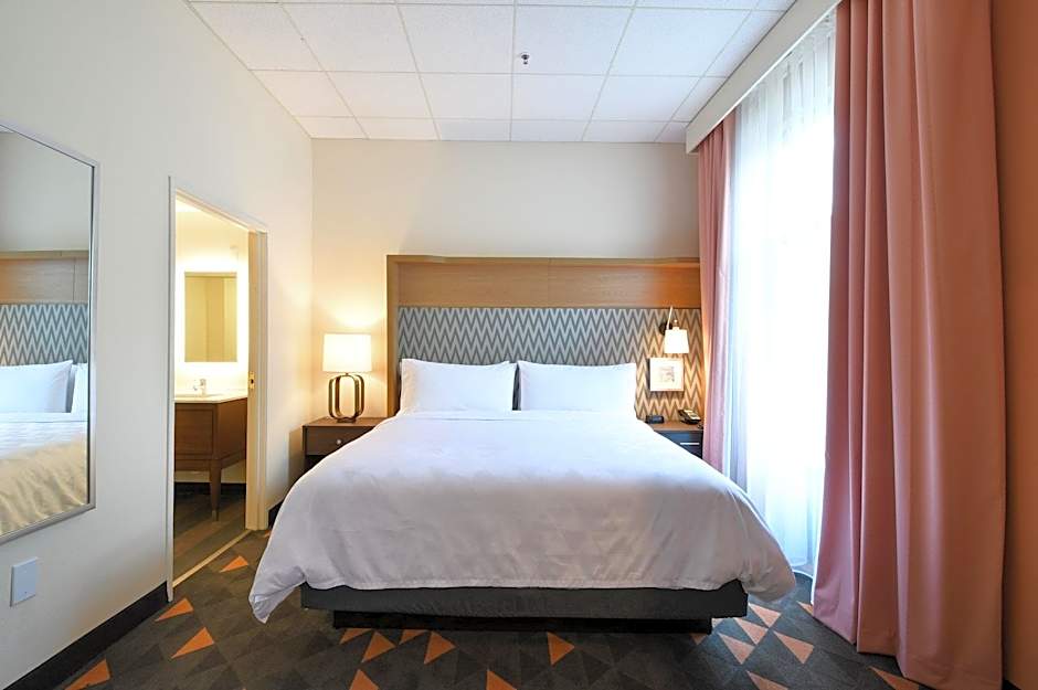 Photo 1 of 3 of 1 King Bed with Sofabed Suite