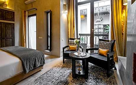 Deluxe Suite