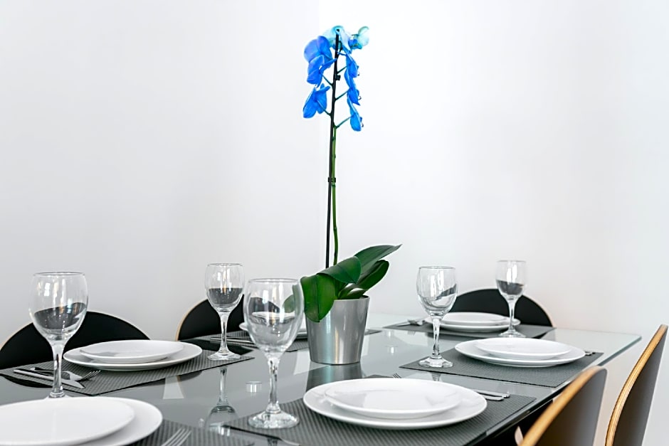 LT Greenwich 3 Bed Townhouse