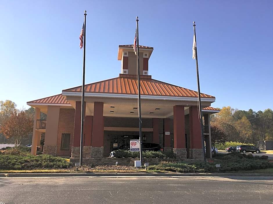 Baymont by Wyndham Rocky Mount I-95