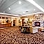 Comfort Inn & Suites McMinnville Wine Country