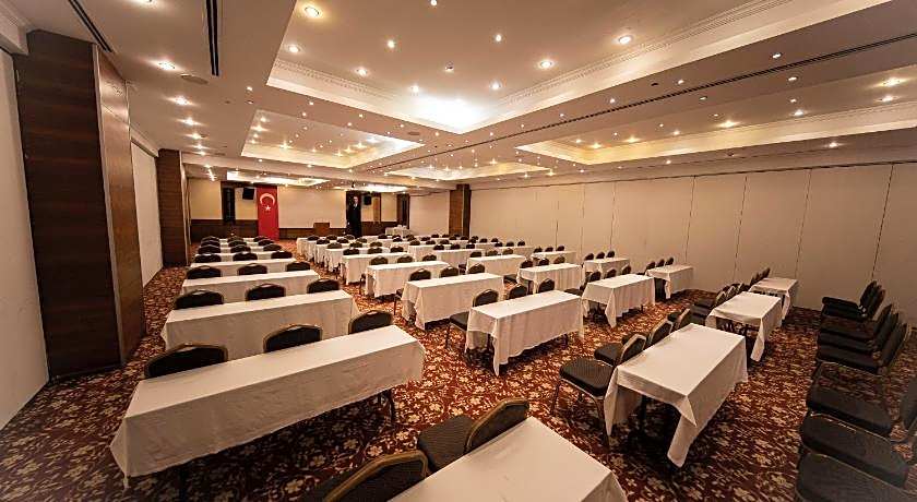 Rox Resort Hotel