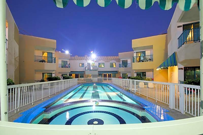 Summer Land Hotel
