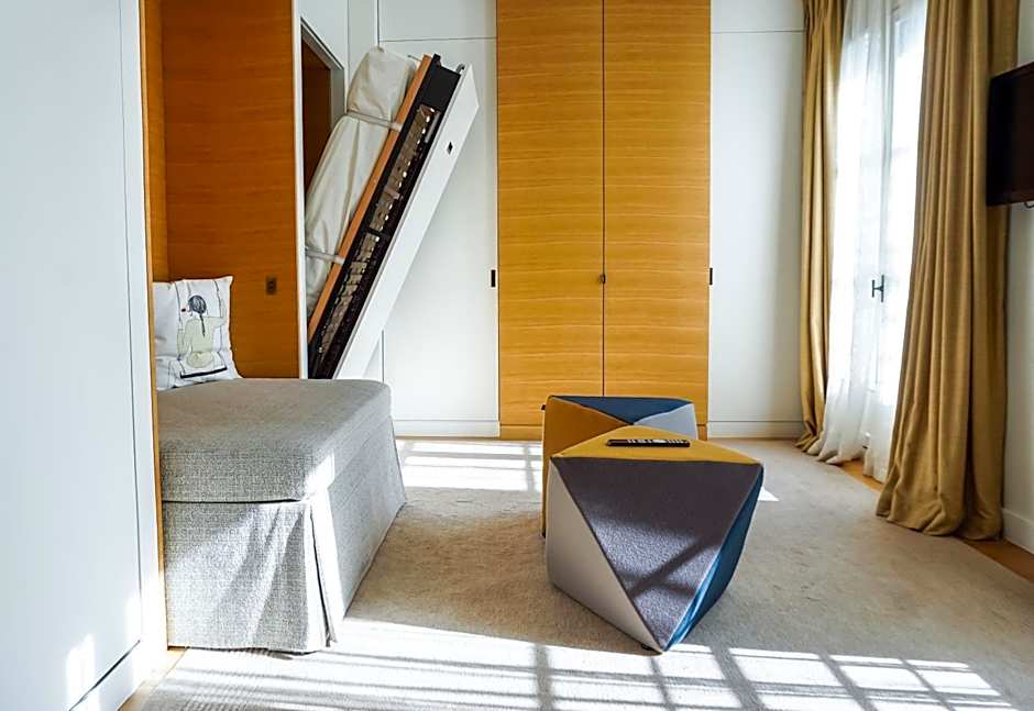 Hotel Marignan Champs-Elysees