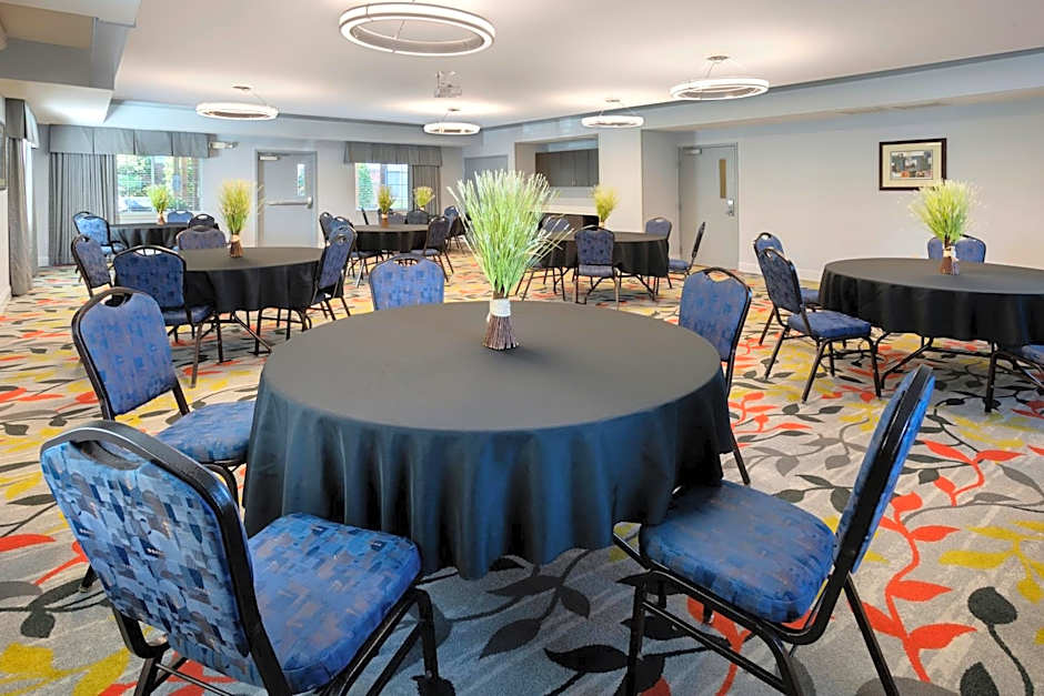 Candlewood Suites Rogers-Bentonville By IHG