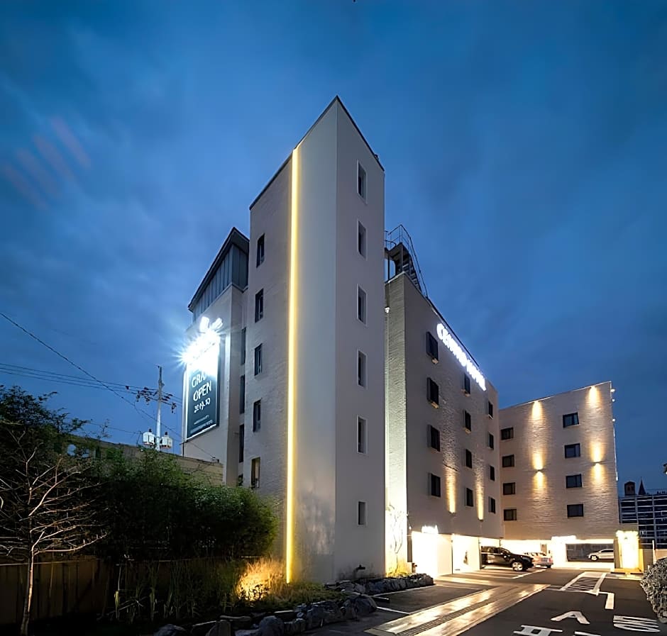 Centro Tourist Hotel