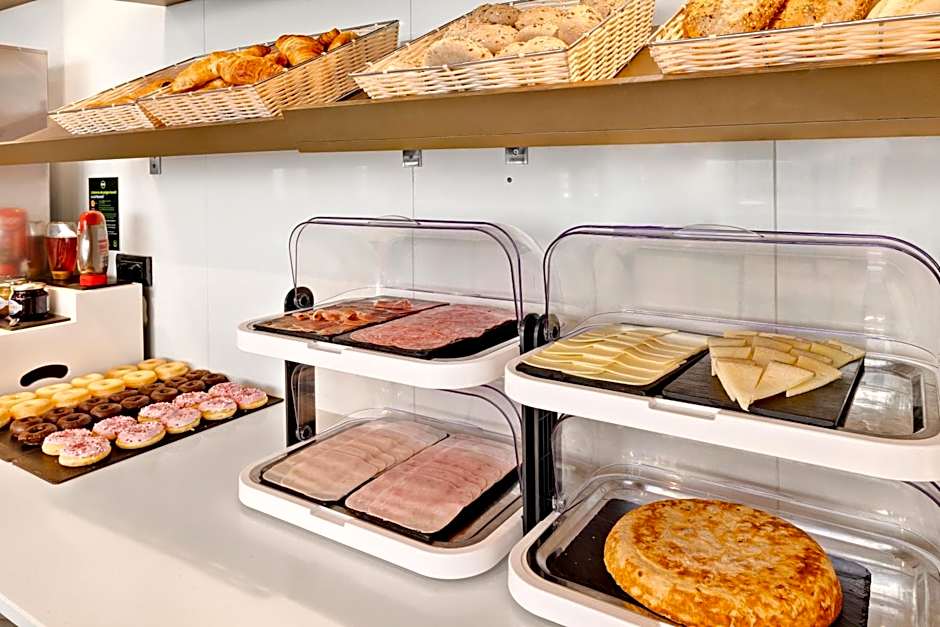 B&B HOTEL Zaragoza Los Enlaces Estación