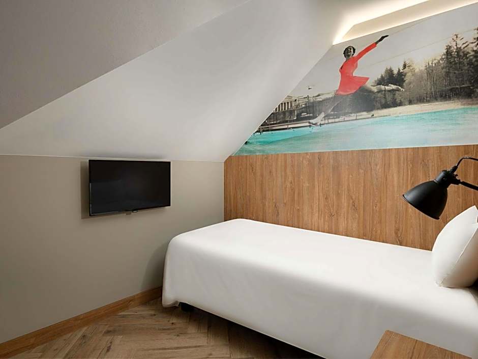 Ibis Budapest Heroes Square Hotel
