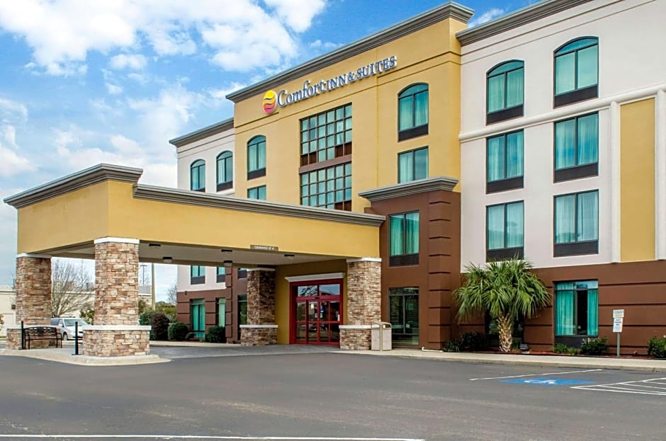 Comfort Inn & Suites Biloxi D'Iberville