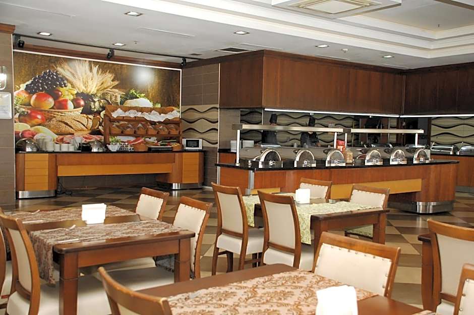 White Gold Hotel & Spa