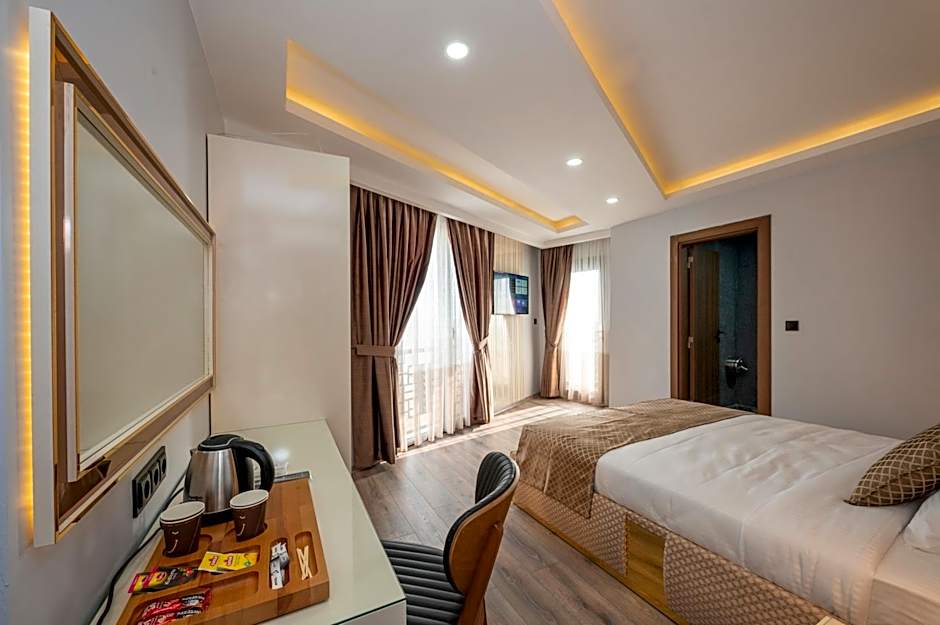 Luxury Airport Hotel By Zazzoni-İstanbul Airport