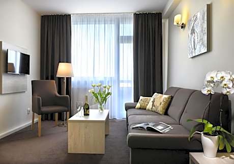 Apartment with free access to the pool