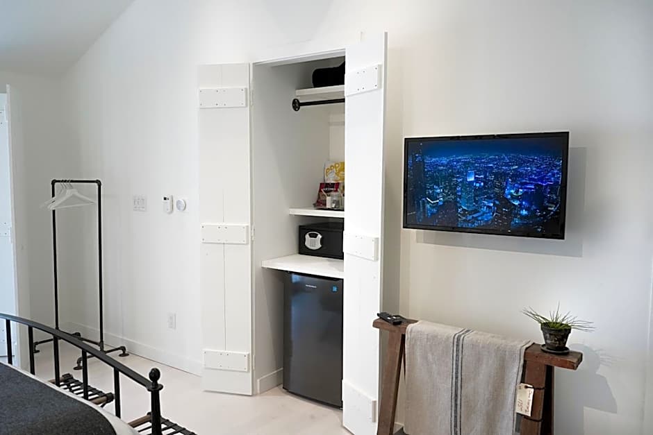 The Lakeside Prince Edward County