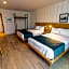 Oliva Plaza Hotel