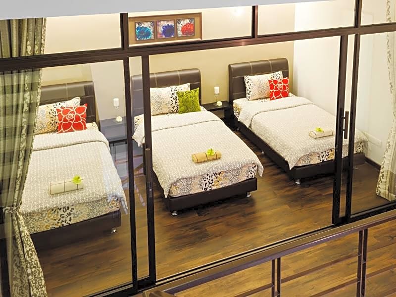 Shamrock Beach Villas Penang Seaview