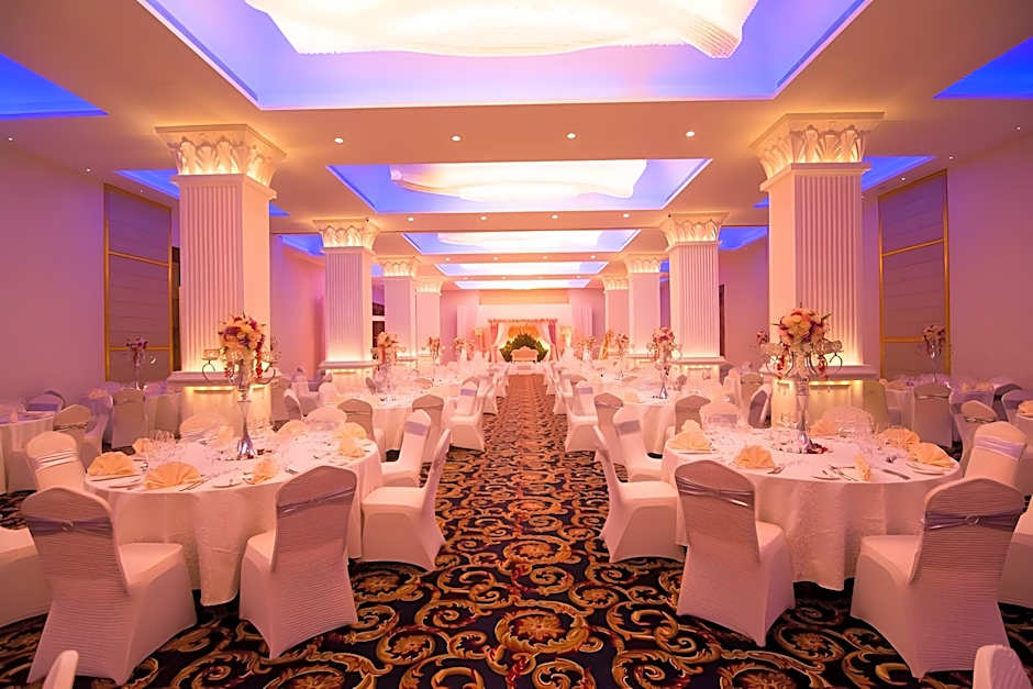 The Golden Crown Hotel