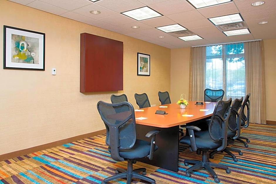 Fairfield Inn & Suites by Marriott Omaha Downtown