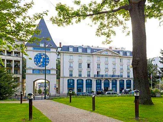 Le Plessis Grand Hotel