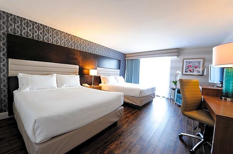Holiday Inn Niagara Falls-By the Falls By IHG