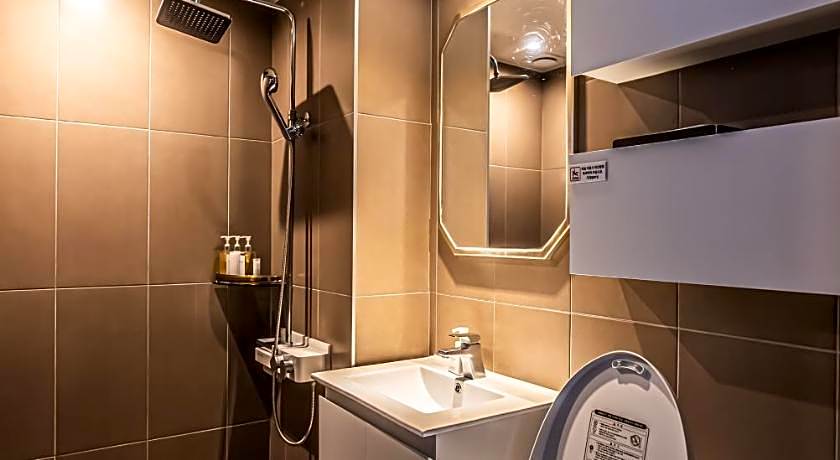 Hotel The Grang Jungmun