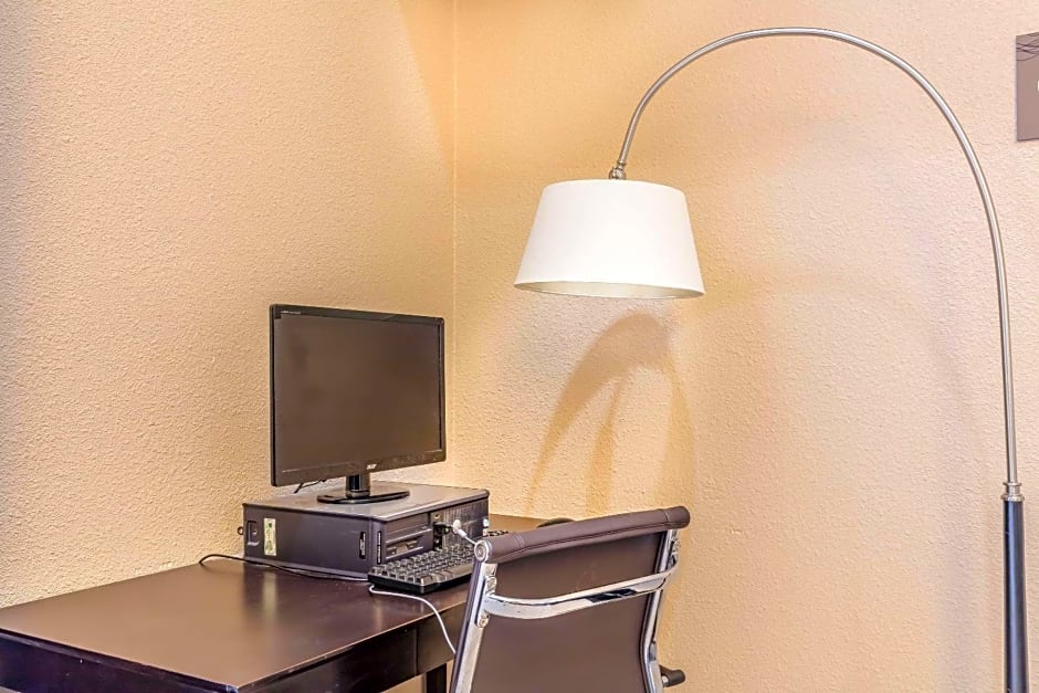 Comfort Inn & Suites Crystal Inn Sportsplex Gulfport
