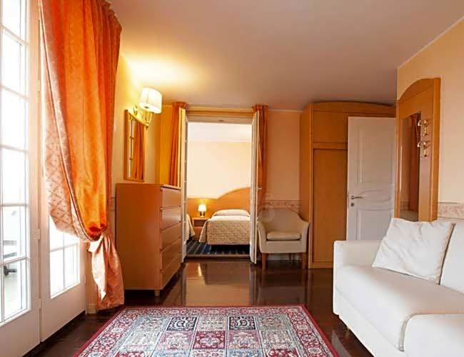 Hotel Gardenia & Villa Charme
