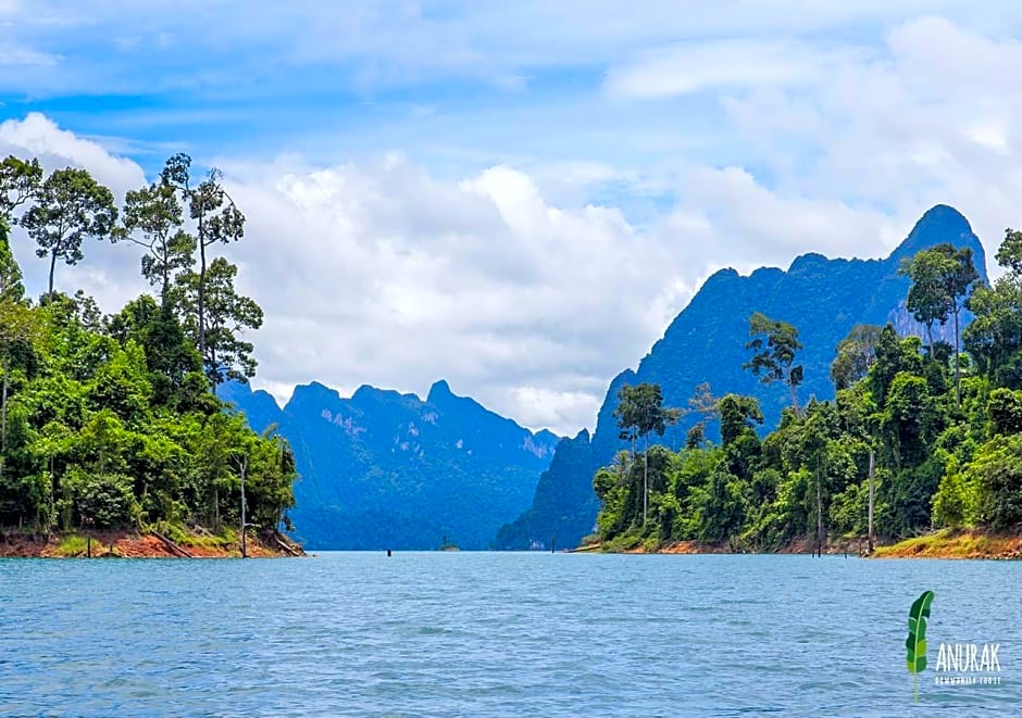 Anurak Community Lodge