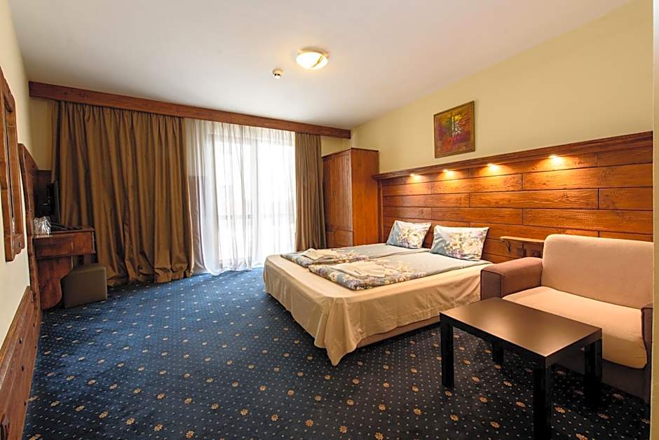 Kap House Family Hotel