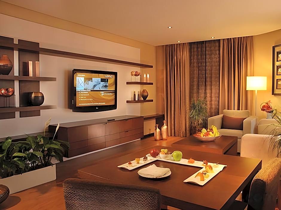 Safir Hotel And Residences Kuwait - Fintas