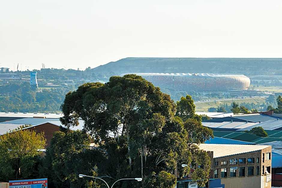 Palm Continental Hotel