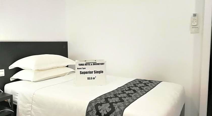 YAMA HOTEL & ROOFTOP BAR