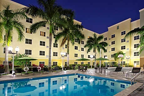 Homewood Suites by Hilton Miami Airport West
