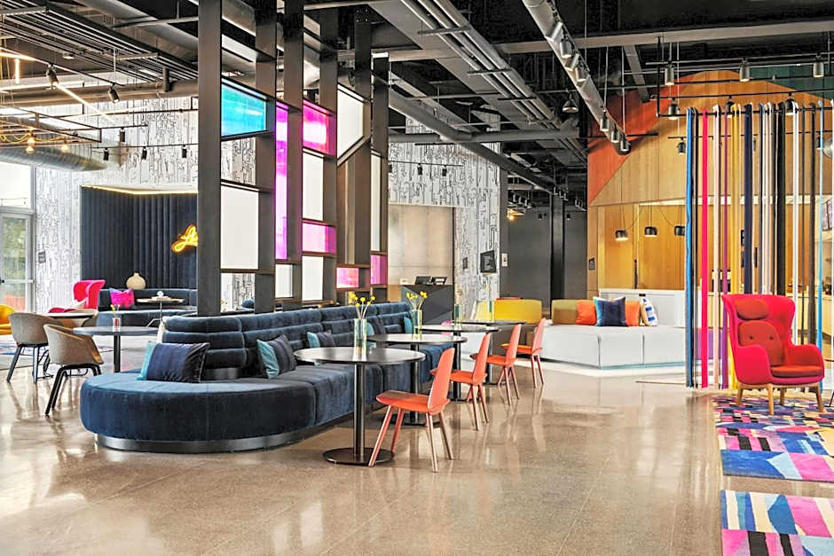 Aloft by Marriott Chicago Schaumburg