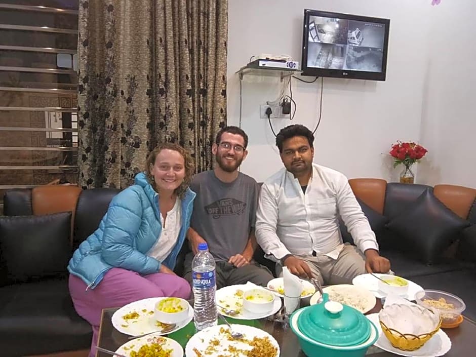 Friends Home Stay - Agra