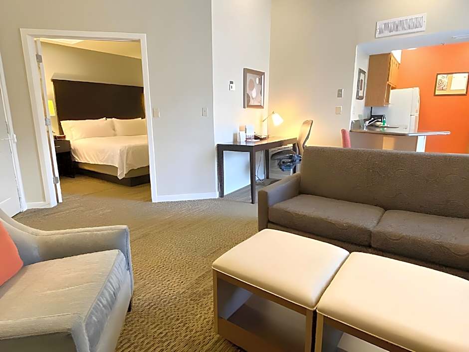 Sonesta ES Suites Dulles Airport