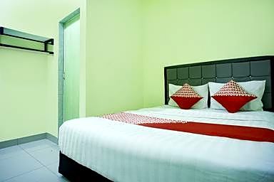 Hotel O Parapat Near Dermaga Ajibata Formerly Pudan Residence 2