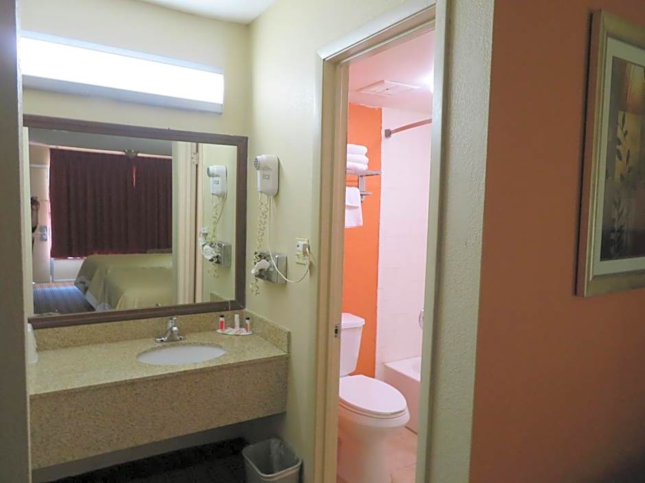 Days Inn by Wyndham Blytheville