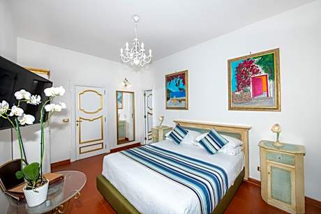 Double Room with Balcony and Sea View