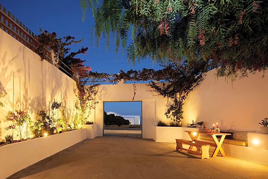 Athiri Santorini Hotel
