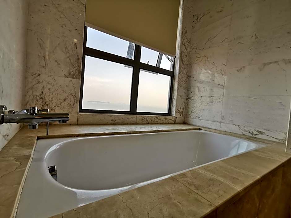 Thermospace Silverscape A-19-01 Melaka City