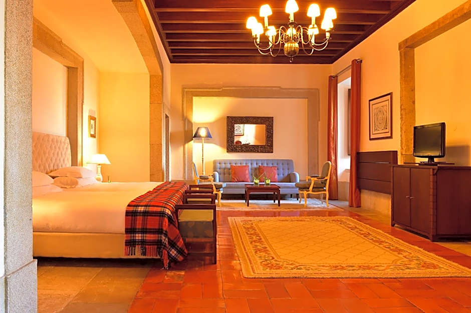 Pousada Castelo de Palmela - Historic Hotel