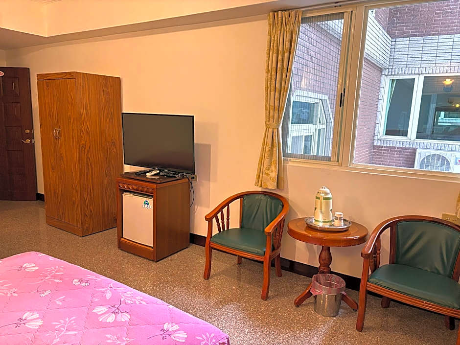 Chantai Hotel
