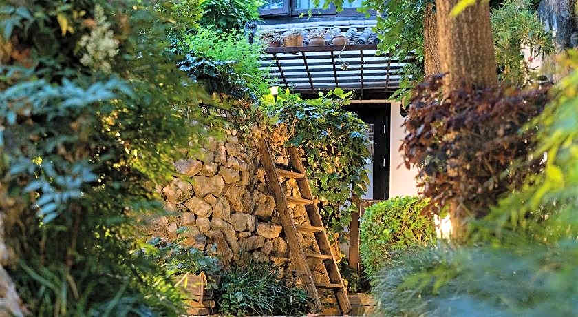 The Bivou Lijiang Hotel