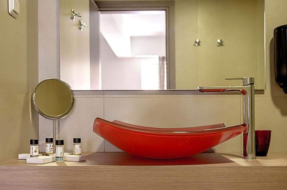 Eurohotel Katrin Suites